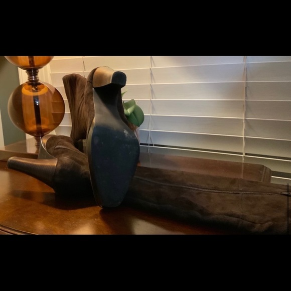 Brown Kristin Davis Boots - Picture 5 of 8